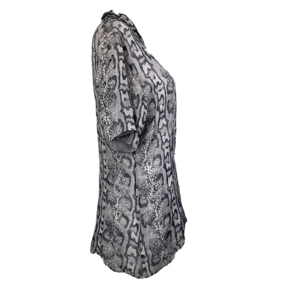 NWT‎ Silk Icon Shirt Womens Sz M Gray Snake Print Button Up Short Sleeve - Picture 3 of 12